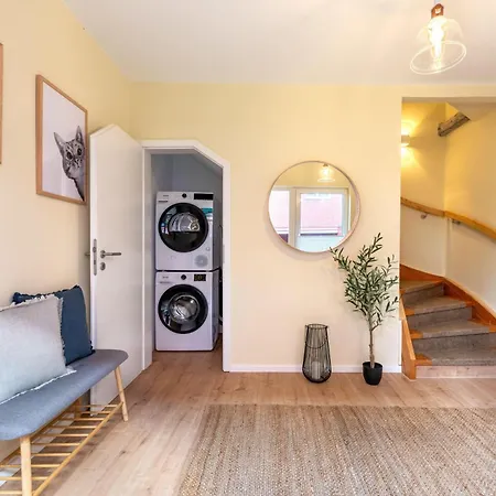 Ute-s-huus Apartament *